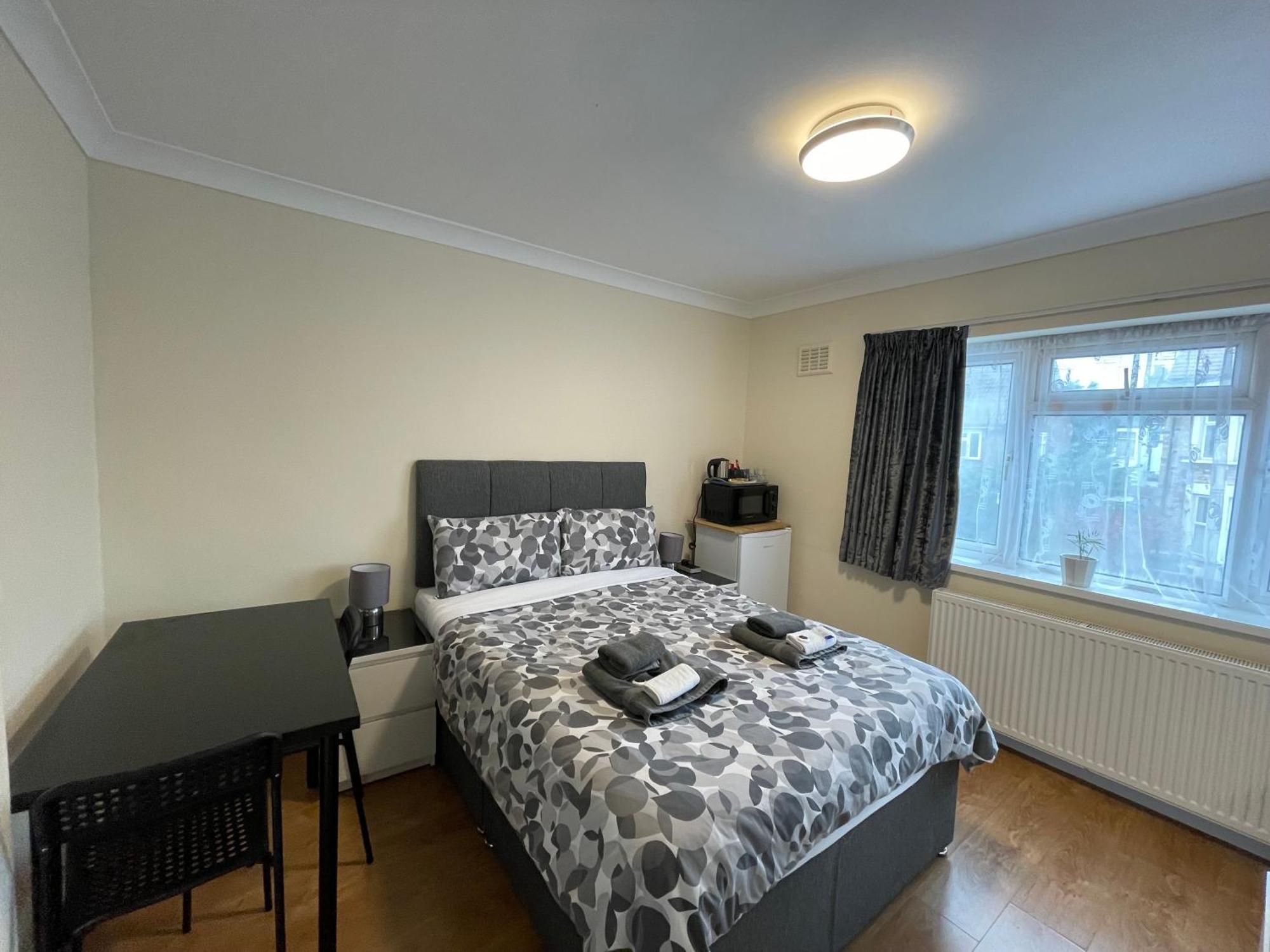 לונדון Kensal Lodge 2 Guest House מראה חיצוני תמונה